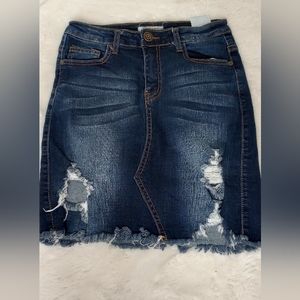 Machine denim skirt